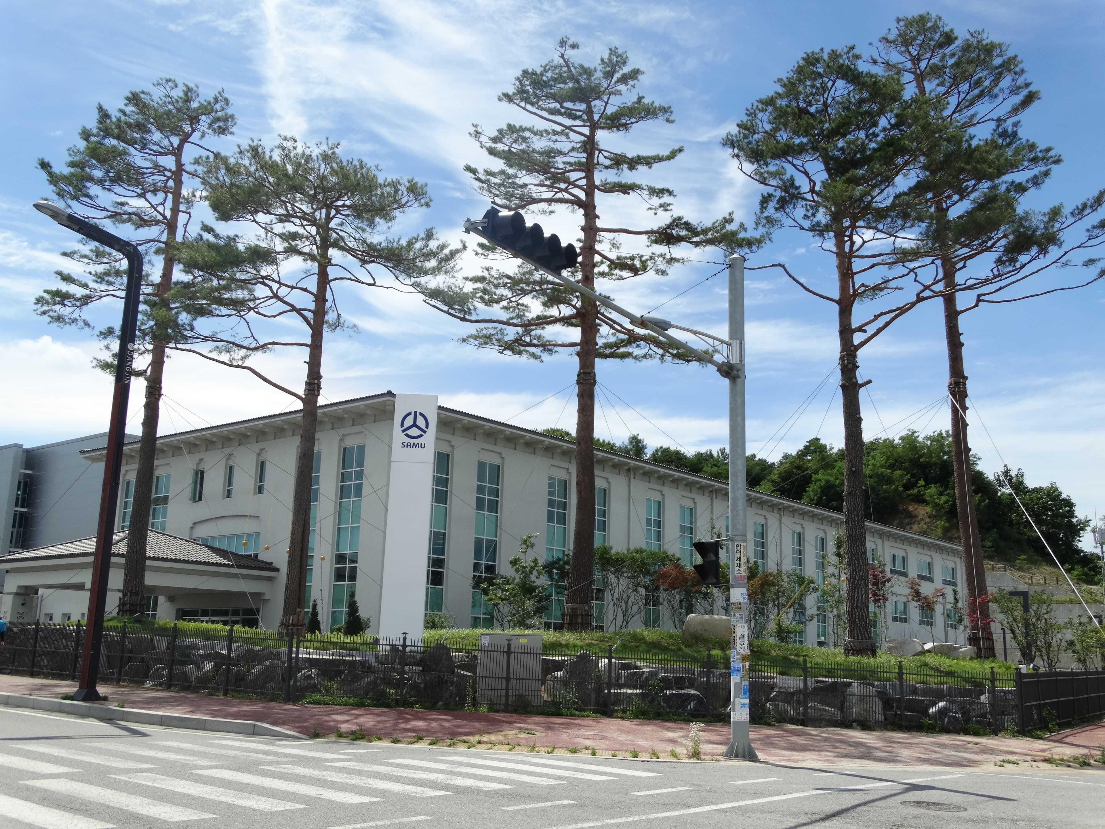 1공장 사무동